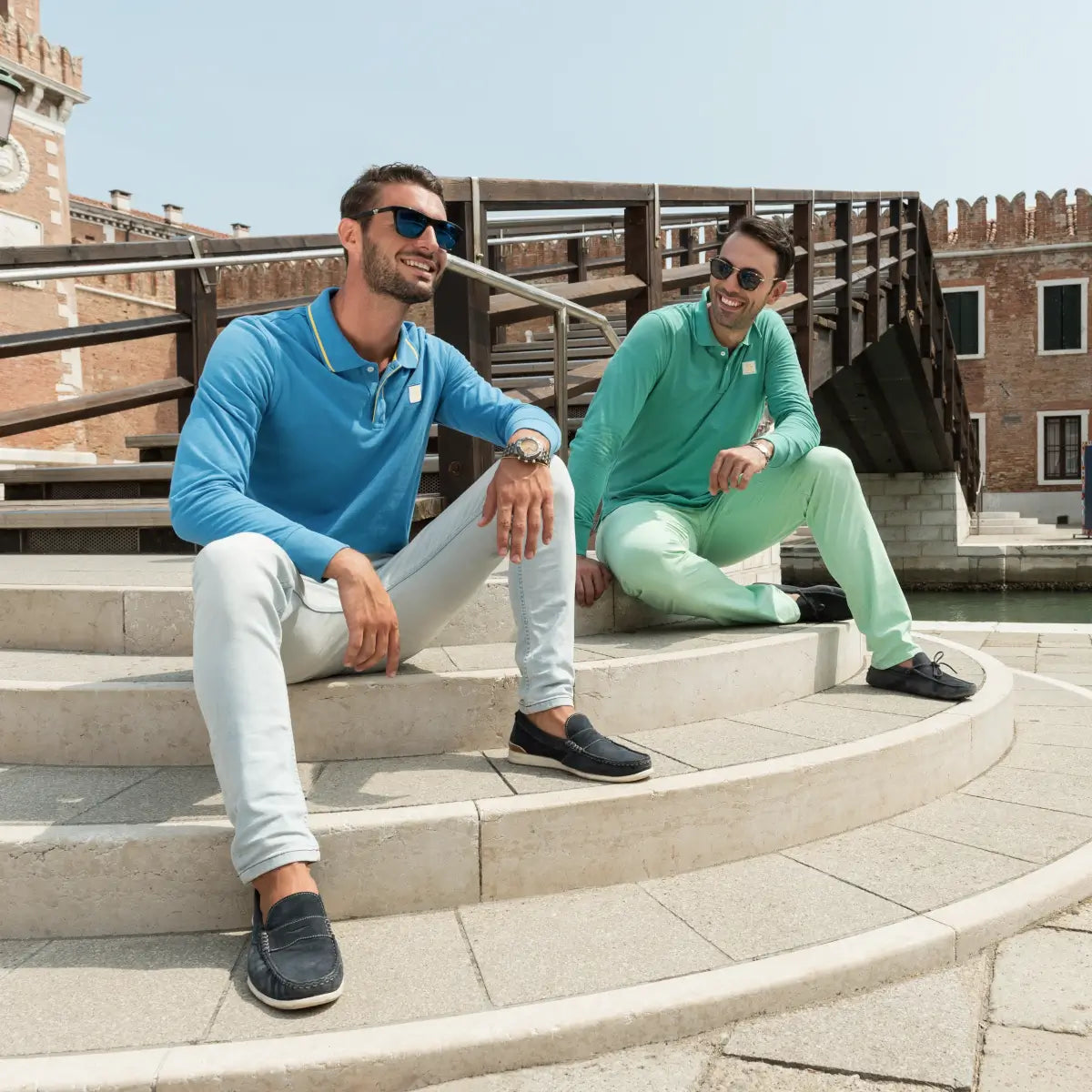 SunFashionWear Sport 2025: polo uomo in cotone piqué azzurro e verde, Made in Italy, stile casual a Venezia